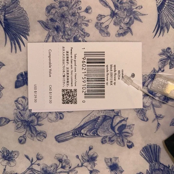 Kate Spade Black Quilted Cosmetic Bag. NWT - Picture 5 of 5